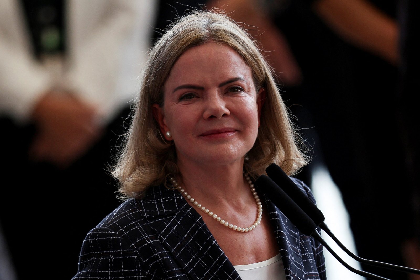 Novos gatilhos TCU contra Gleisi em “Lula empréstimo”; O ministro apaga o post novos-gatilhos-tcu-contra-gleisi-em-“lula-emprestimo”;-o-ministro-apaga-o-post