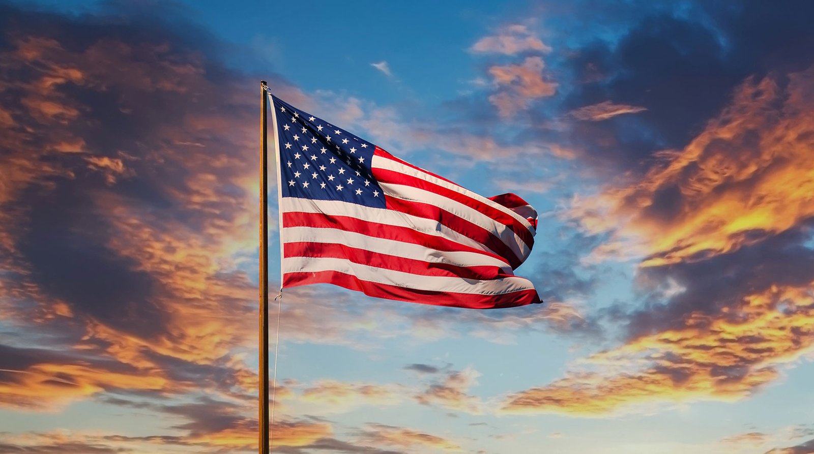 Moody abordam o rebaixamento da classificação dos EUA, por tarifas e alto déficit moody-abordam-o-rebaixamento-da-classificacao-dos-eua,-por-tarifas-e-alto-deficit