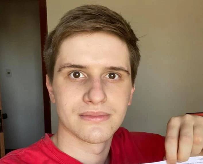 Justiça condena o conselheiro Pavanato pelo uso indevido da imagem do aluno da USP justica-condena-o-conselheiro-pavanato-pelo-uso-indevido-da-imagem-do-aluno-da-usp