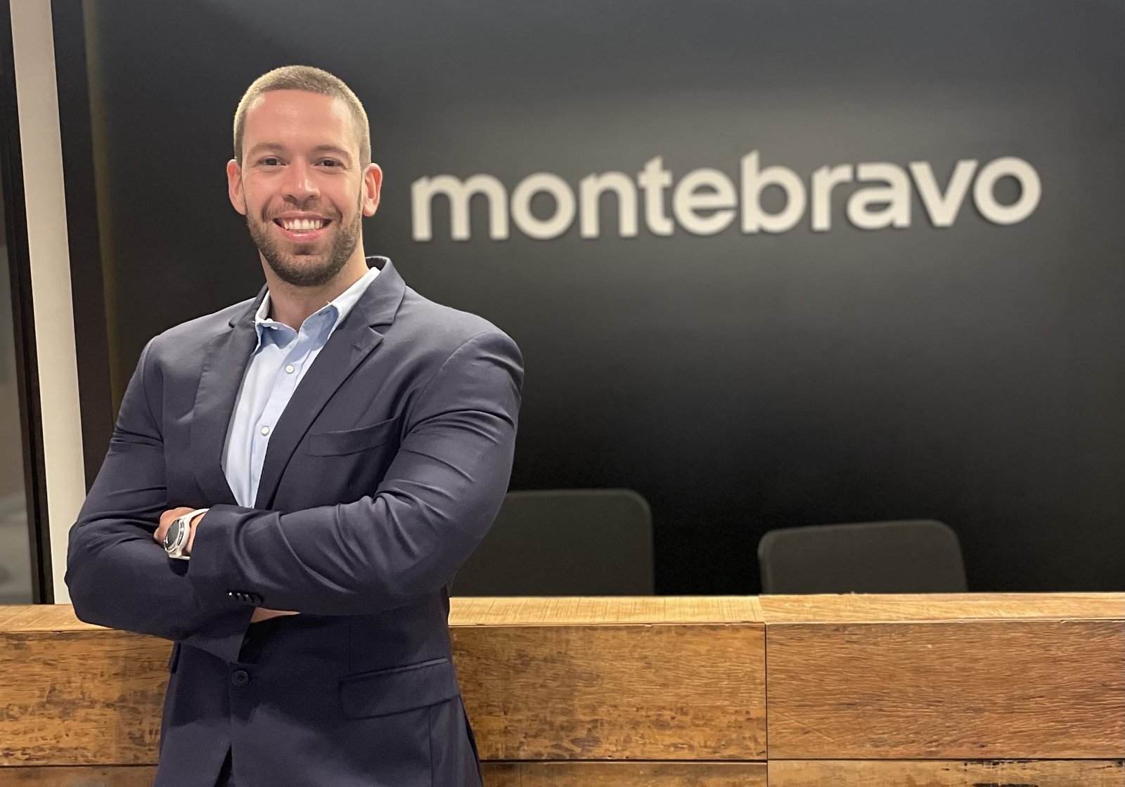 Ex -Ador, ele retomou tudo, “mudou -se” para o escritório e venceu como consultor ex-ador,-ele-retomou-tudo,-“mudou-se”-para-o-escritorio-e-venceu-como-consultor