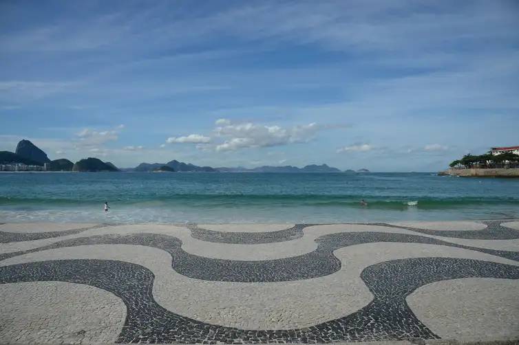 Procon-RJ investiga um aumento abusivo no aluguel de aluguel para Lady Gaga em Copacabana procon-rj-investiga-um-aumento-abusivo-no-aluguel-de-aluguel-para-lady-gaga-em-copacabana