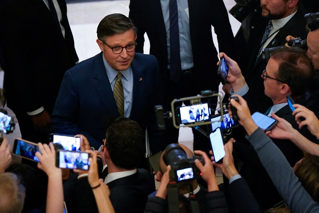 Os republicanos concordam para aprovar o pacote tributário de Trump no meio do impasse interno os-republicanos-concordam-para-aprovar-o-pacote-tributario-de-trump-no-meio-do-impasse-interno