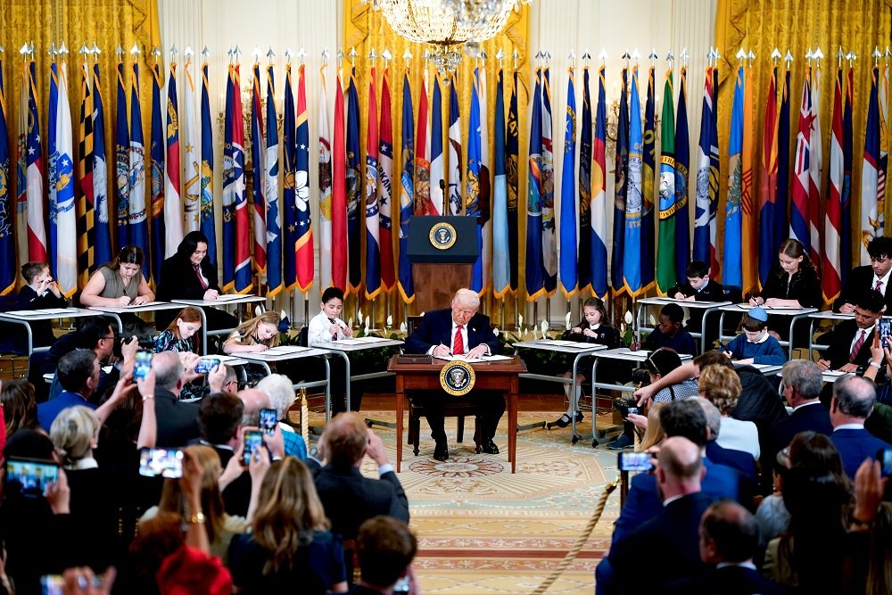 Justice Bar Trump esforço para desmantelar o Departamento de Educação dos EUA justice-bar-trump-esforco-para-desmantelar-o-departamento-de-educacao-dos-eua