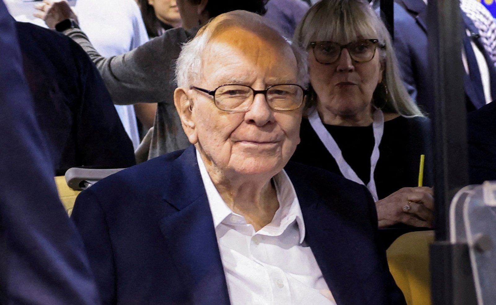 Buffett deixará o cargo de CEO, mas continuará a ir ao escritório: “Não verei a novela” buffett-deixara-o-cargo-de-ceo,-mas-continuara-a-ir-ao-escritorio:-“nao-verei-a-novela”